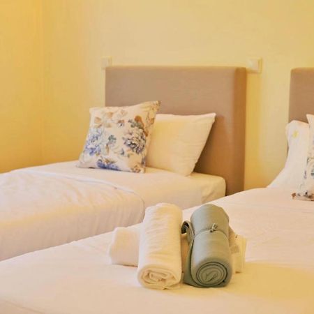 New Times Home & Hotels Near Metro Station Athens Center Atenas Exterior foto